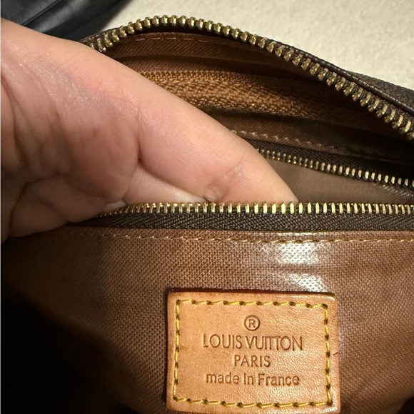 DOPP kit toilet Luis Vuitton - Picture 6 of 6
